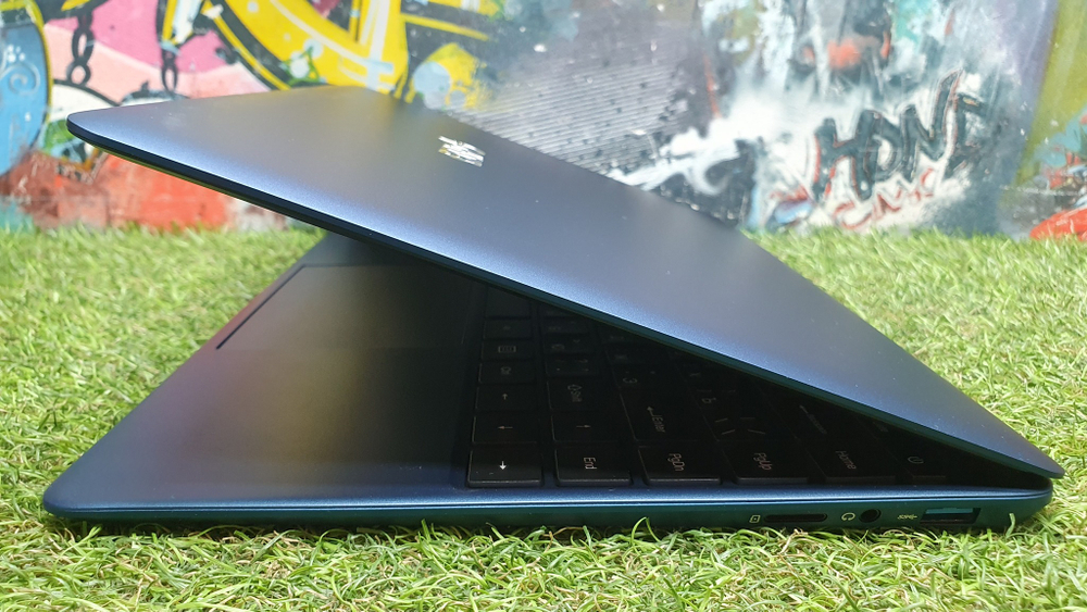 Ноутбук DEPO HOLO Pentium/8Gb/FHD/Holo MC14P4/Windows 11