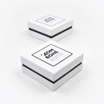 Подарочный футляр картонный серии «Степ» для украшений.