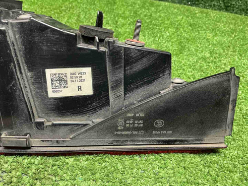 Фонарь правый внутренний Mercedes S W223 (20-нв)