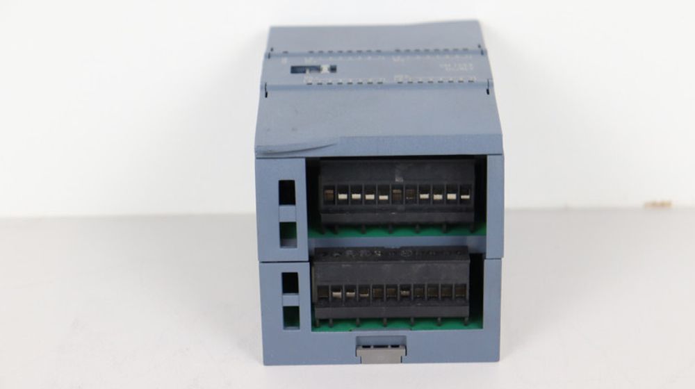 SIEMENS 6SE7 223-1PL30-0XB0