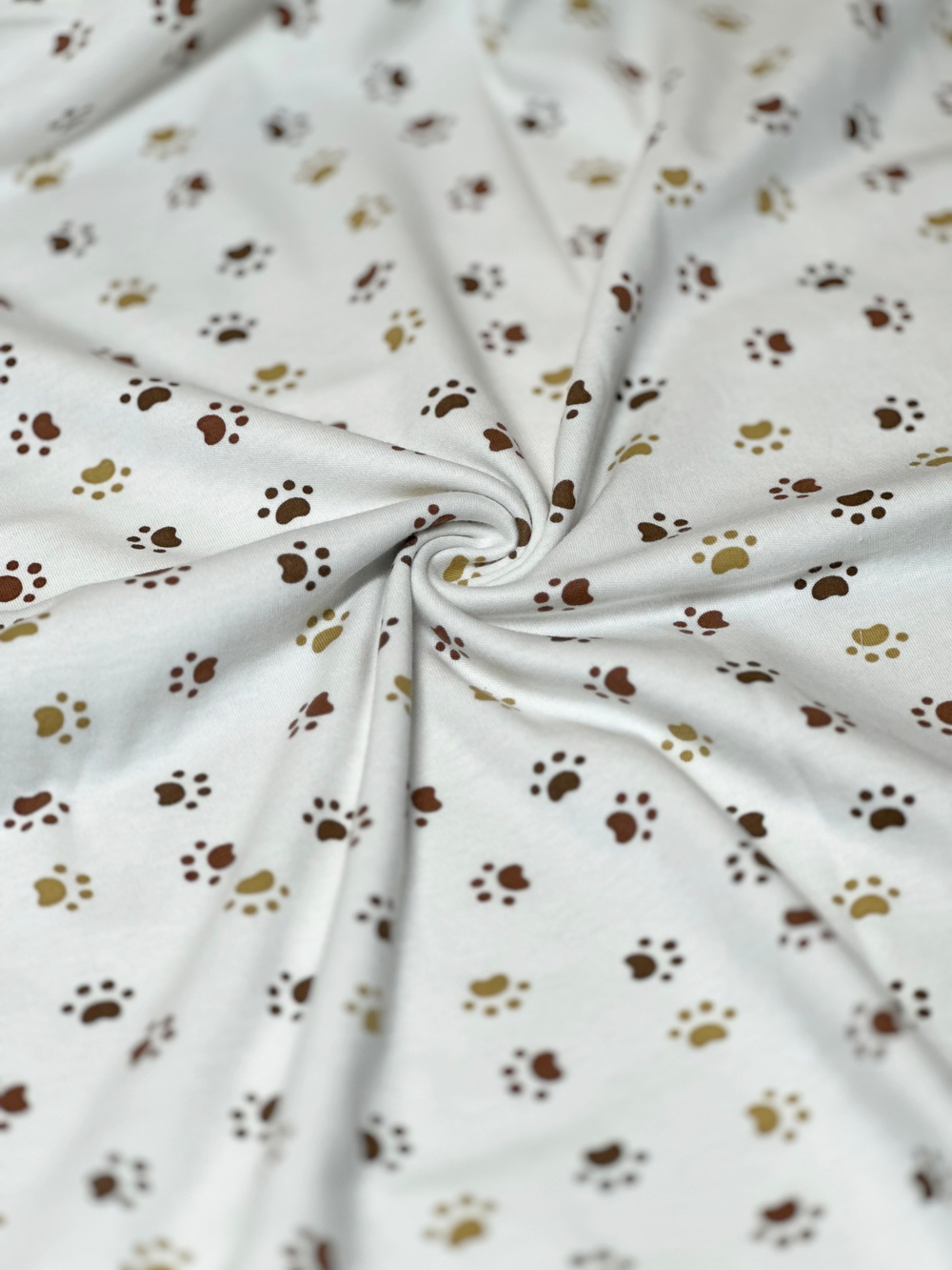 Пелёнка Разноцветные следы 85*130 RinaAmari