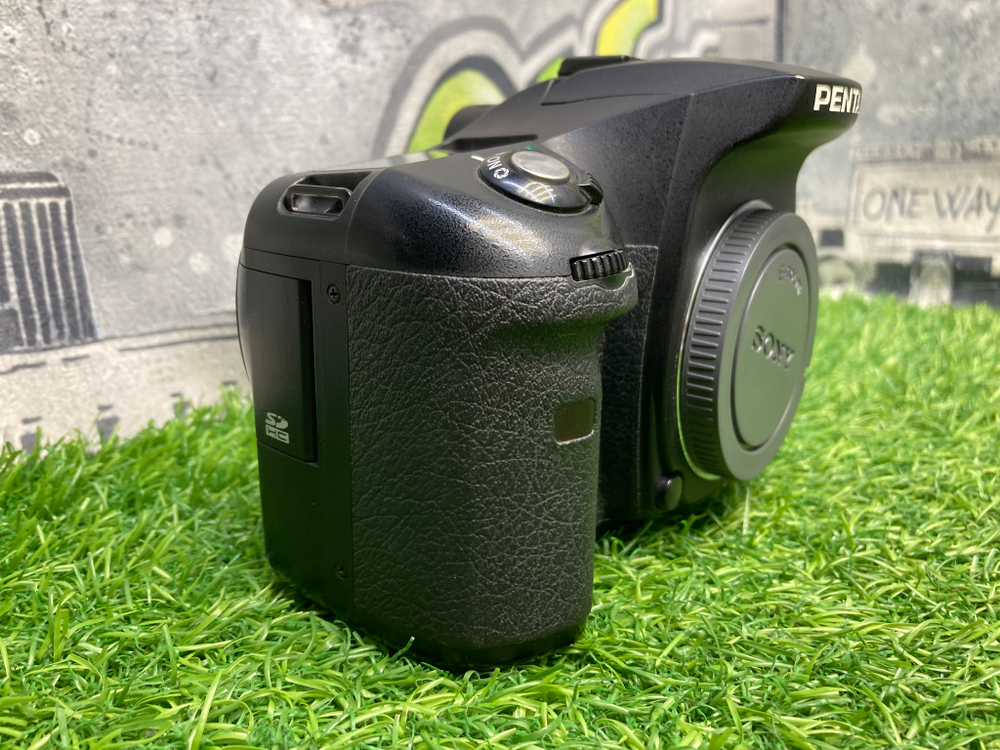 Pentax K10D