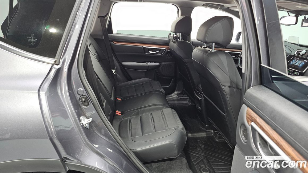 Honda CR-V 5 Generation 2.0 Hybrid Touring 4WD (07.2022)