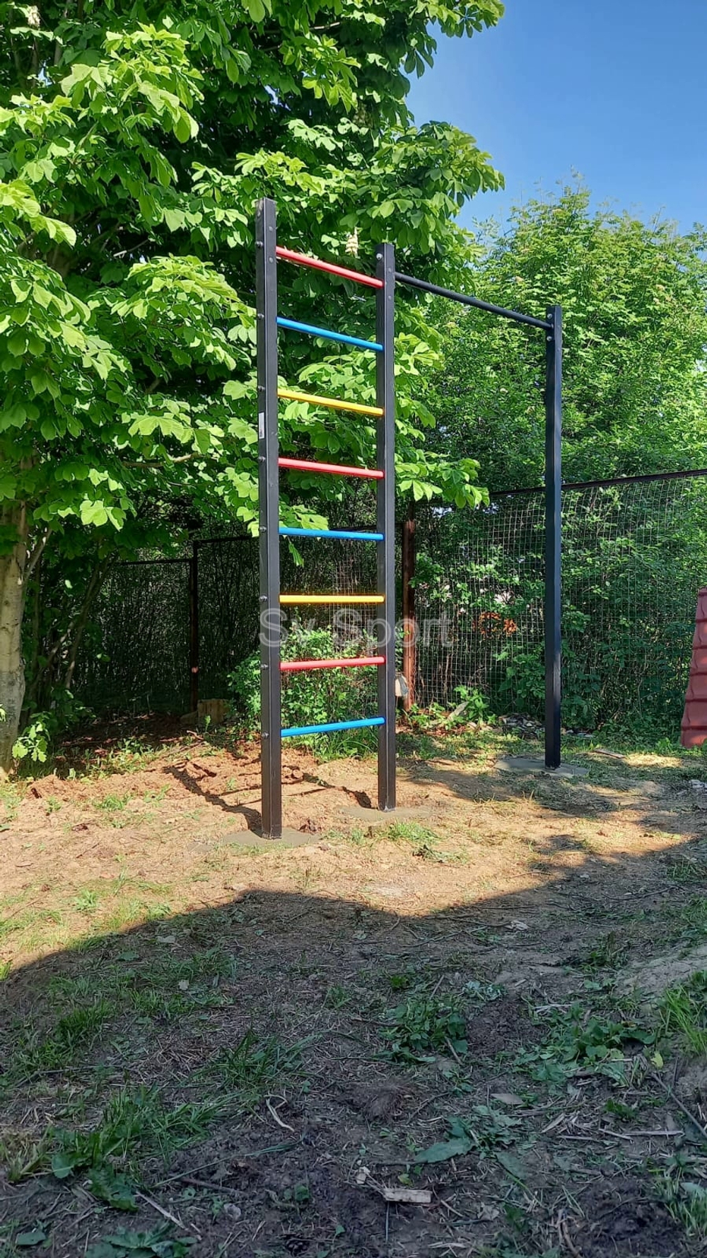 Монтаж уличной шведской стенки Sv Sport (3 вертикальных столба)