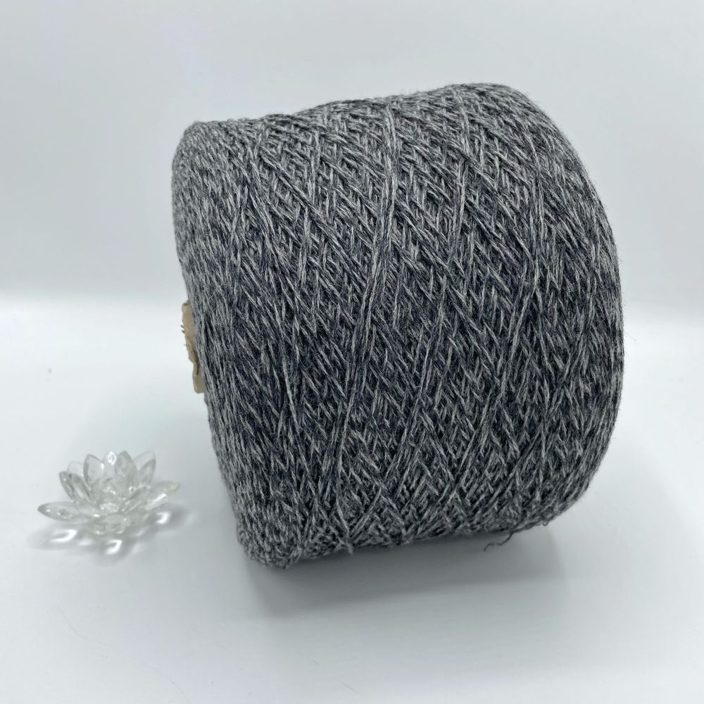 Бобинная пряжа для вязания (300 гр) FILATI OMEGA SRL 80% меринос 20% полиамид