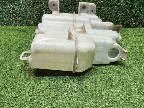 Бачок омывателя Mazda 6 GJ (2012-2018)