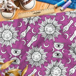 Ткань дюспо эскизы астрологических символов на розовом фоне