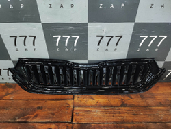 Решетка радиатора Skoda Rapid 2 20-нв Б/У Оригинал 60U853668