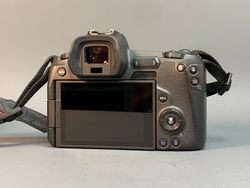 Canon EOS R 74.000 Кадров