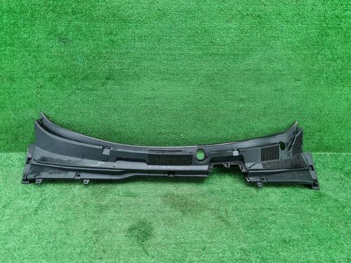 Жабо Geely Coolray (2019-2024)