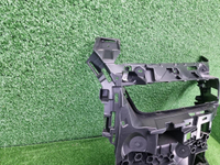 Кронштейн бампера левый BMW 7er G70 22-нв M-paket