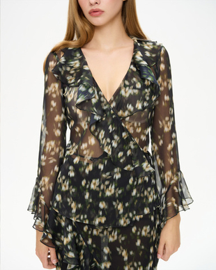 Блуза из принтованного шифона с воланами и завязками
