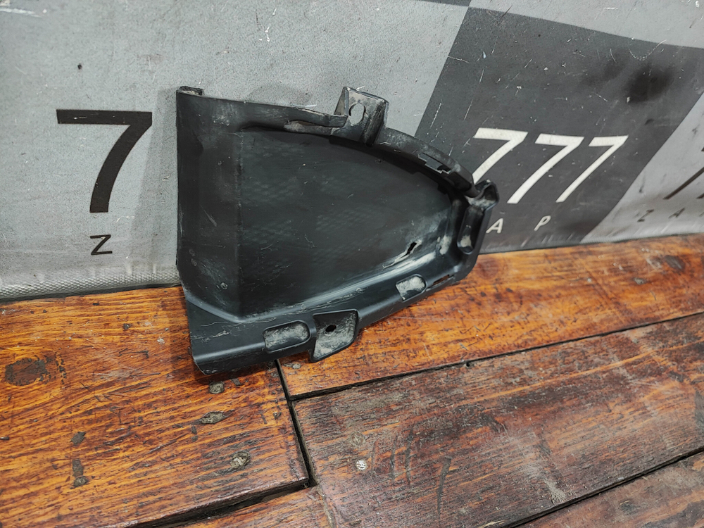 Дефлектор радиатора нижний правый GAC GS8 2 21-нв Б/У Оригинал 7145012DRS0200