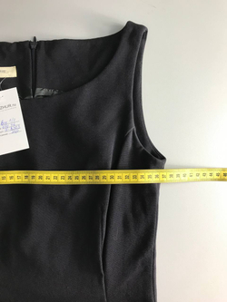 Платье Blockindustrie приталенное, визуально на 42 размер