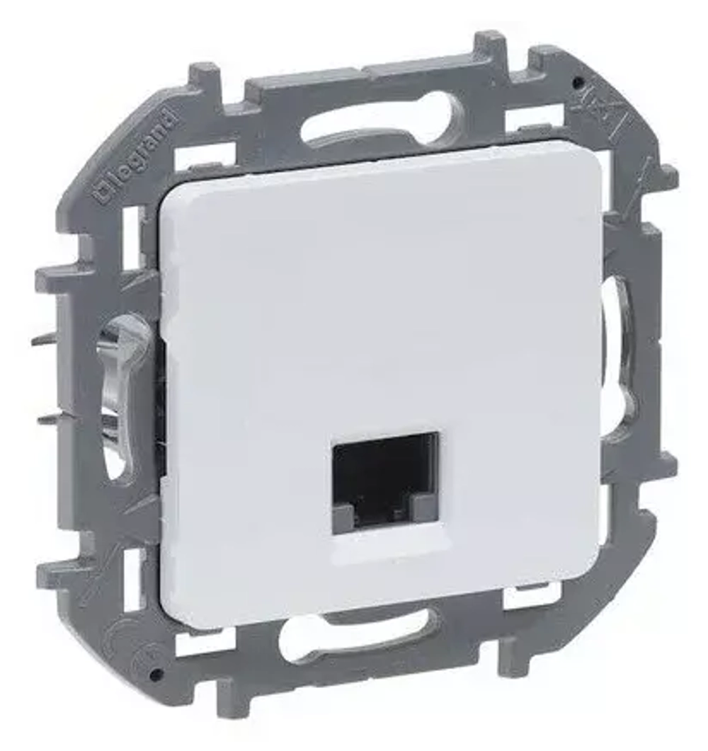 INSPIRIA Розетка RJ45 6 UTP белый 673825