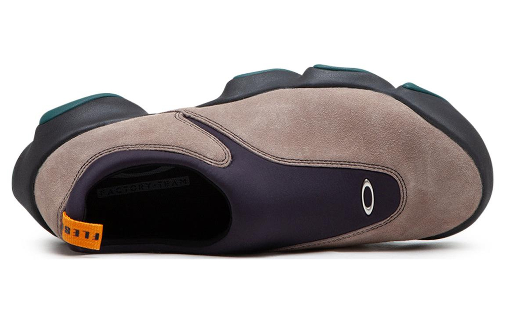 Oakley Factory Team Flesh Brain Dead Suede Taupe