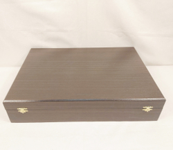 Икорница "Осетринка" с крышечкой на агате с рюмочкой