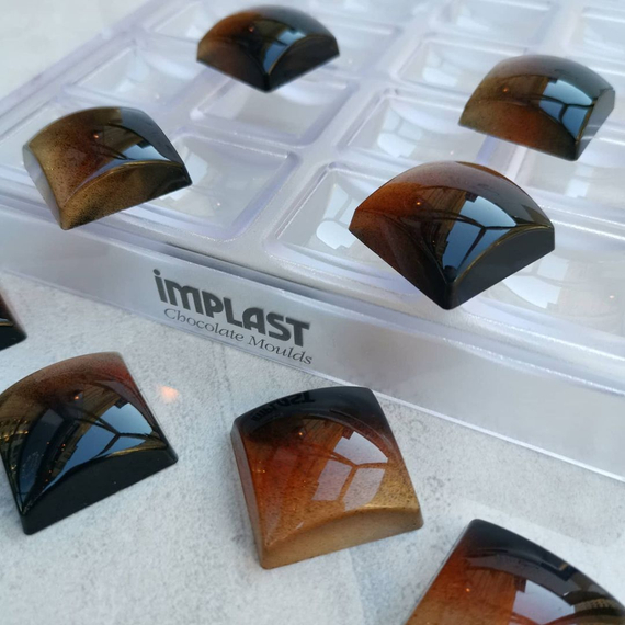 476 | Форма для шоколадных конфет (275*175 мм)