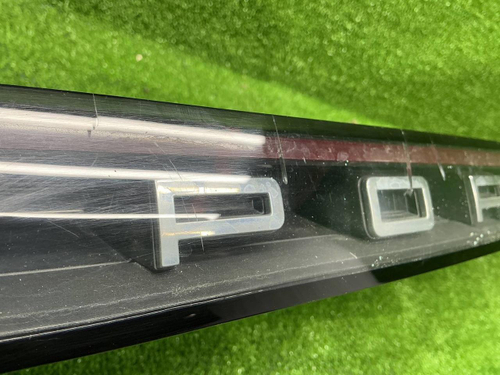 Фонарь крышки багажника Porsche Cayenne 3 (17-23)