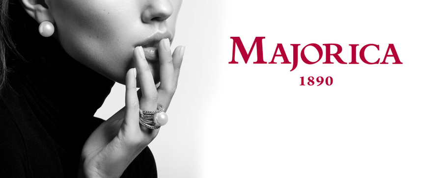 Жемчуг всегда уместен: с чем носить и как сочетать