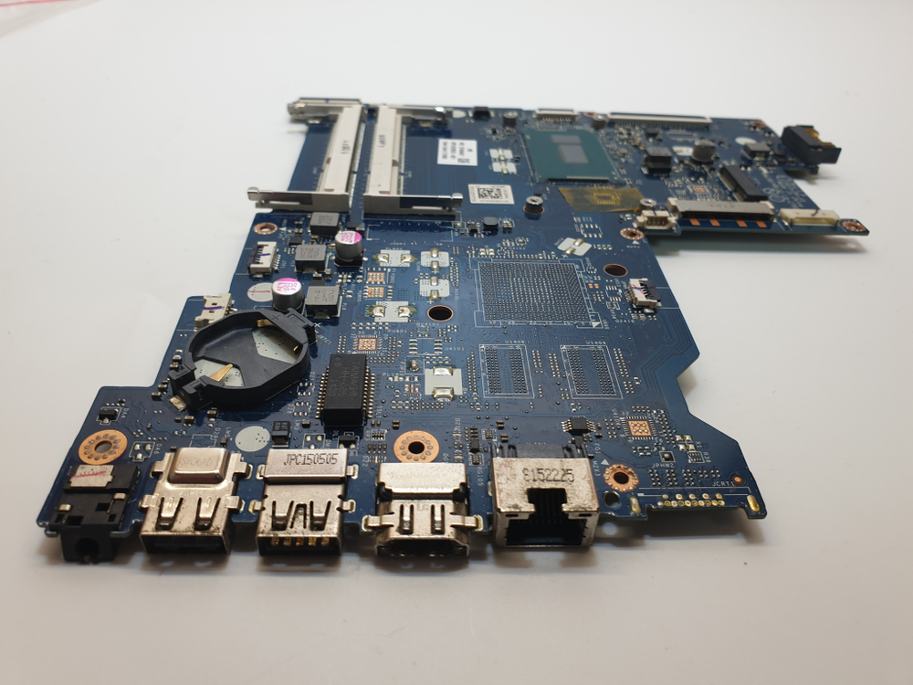 Материнская плата HP 15-AC LA-C701P неисправная