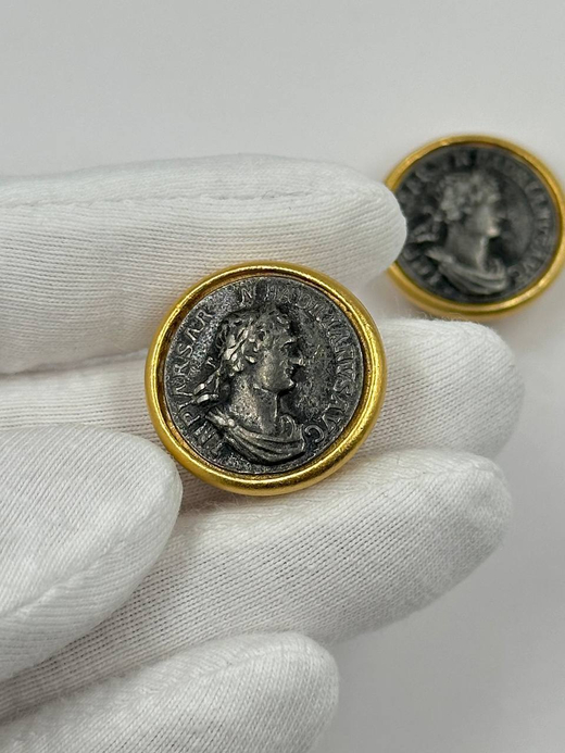 Накладка на пуговицу в виде монеты