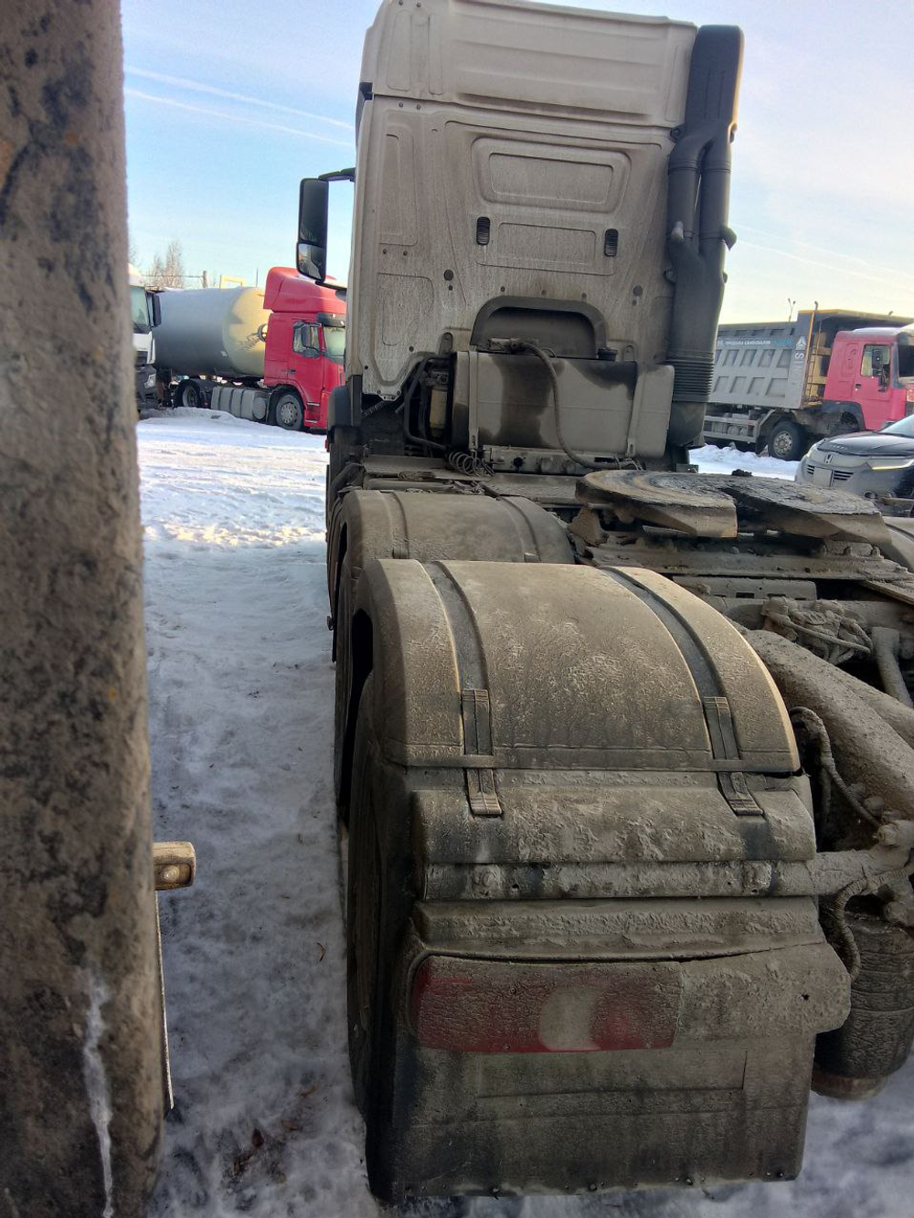 Mercedes-Benz Actros 6x4 Седельный тягач 2645 LS (Дизельный, 12,8 л, 449 л.с., МТ)