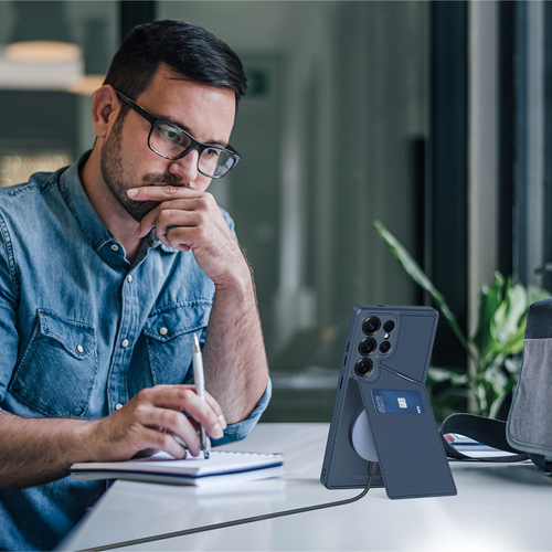 Чехол синего цвета с MagSafe и подставкой-картхолдером от Dux Ducis для Samsung Galaxy S25 Ultra, серия Rafi II Mag Series