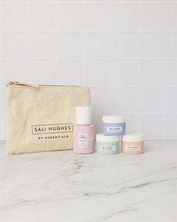 Revolution Skincare X Sali Hughes Mini Kit - дорожный набор (питание и увлажнение) /       / GTIN 5057566526722