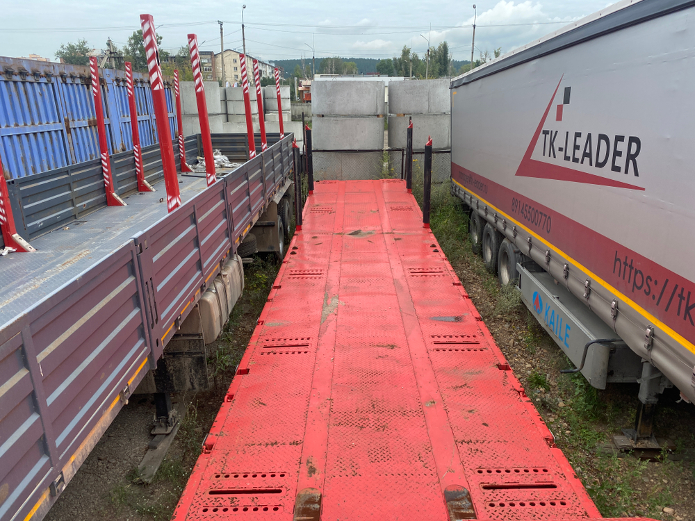 АВИКОМ 98713* Полуприцеп тяжеловоз 3 оси 98713-0000040-06 (Раздвижной)