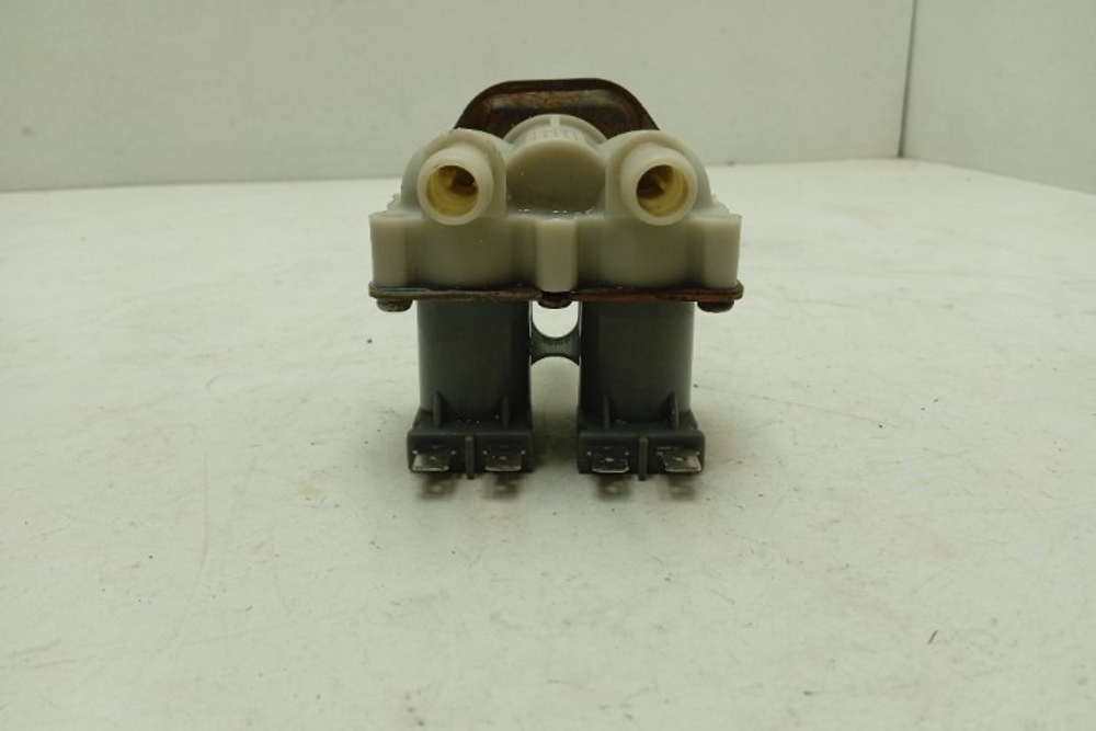 WD-80130N кт162 Клапан подачи воды для стиральной машины LG WD-80130N б/у