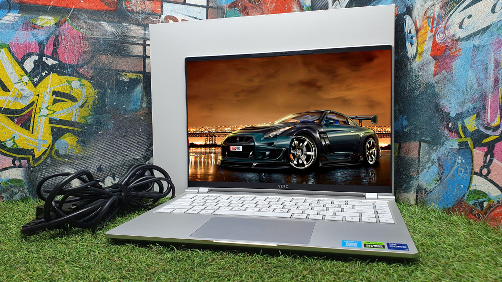 Игровой Gigabyte i7-13/16Gb/ RTX 4050 6Gb/3K/90Hz/Aero 14 [bmf-72kzbb4so]/Windows 11