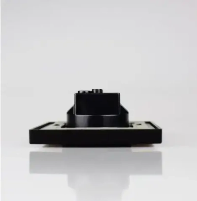 Розетки черные с заземлением и защитными шторками от детей, евророзетки