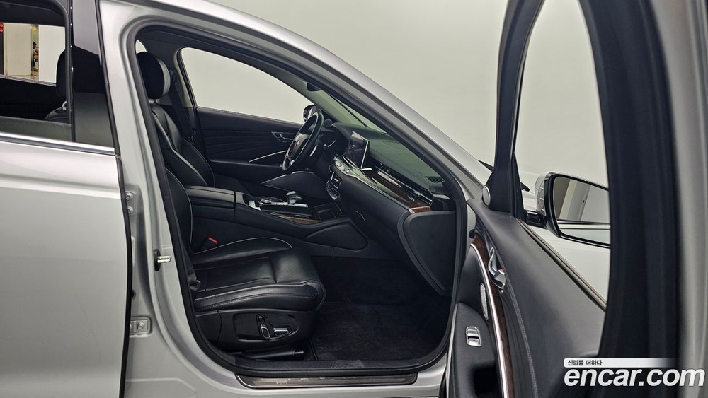 Kia The K9 (Quoris/K900) 3.8 GDI AWD (02.2020)