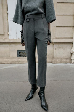 ZARA ПРЯМЫЕ БРЮКИ С ЗАЩИПАМИ, МЯГКИЙ СЕРЫЙ