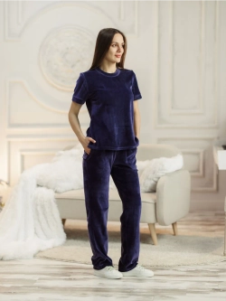 Костюм велюровый спортивный для дома