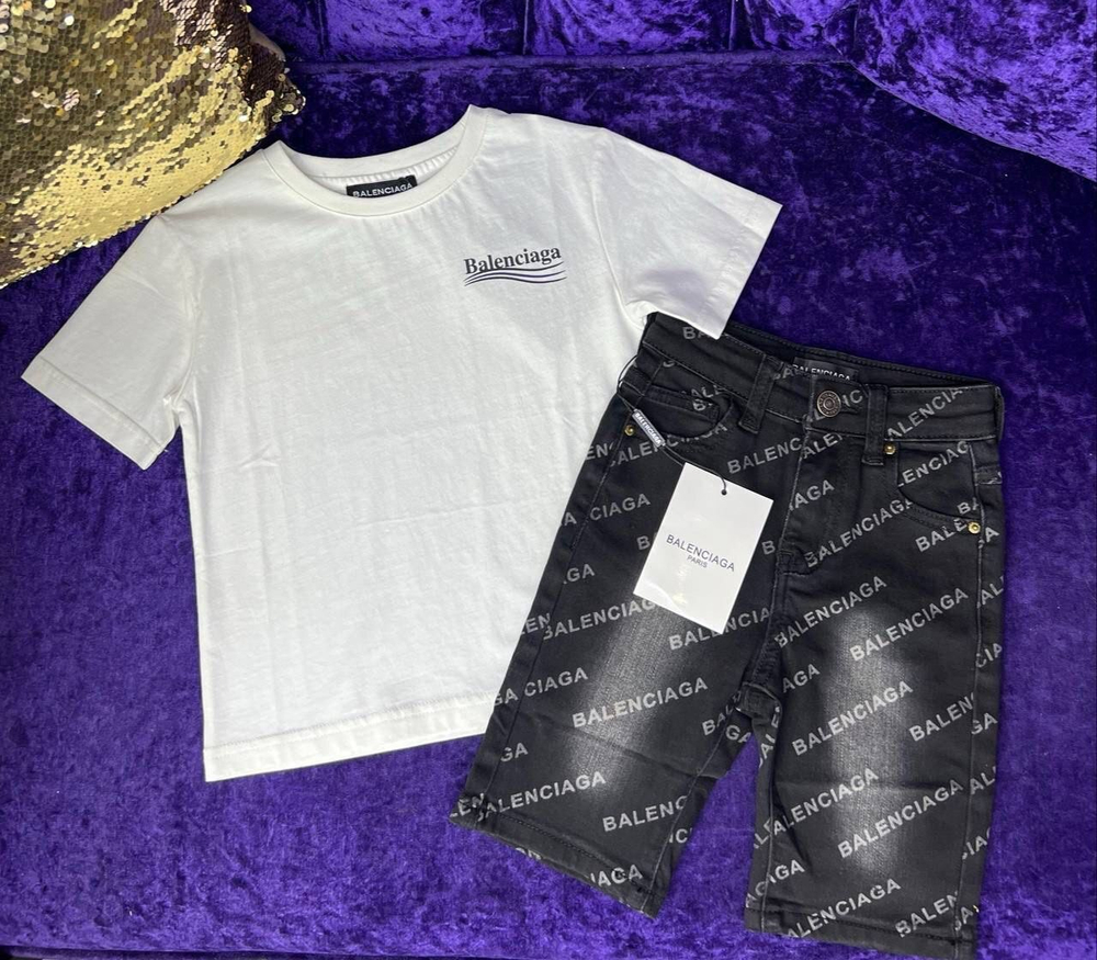 Футболка Balenciaga, арт. 710415