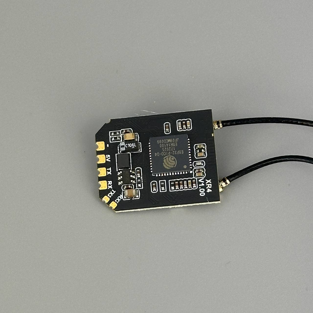 Приемник Radiomaster XR4 Gemini Xrossband