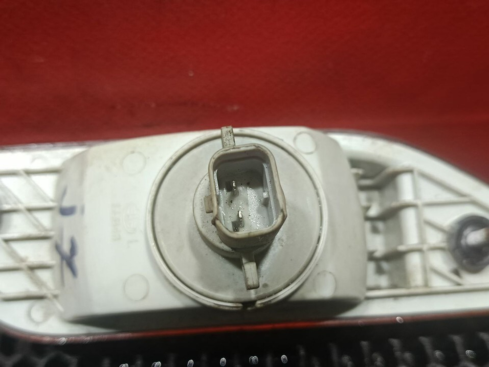 Повторитель указателя поворота левый