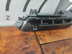 Кронштейн переднего бампера правый Kia Sorento 4 (MQ4) 20-нв Б/У Оригинал 86598P2000