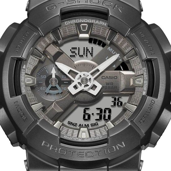 Наручные часы Casio G-Shock GM-110MF-1ADR