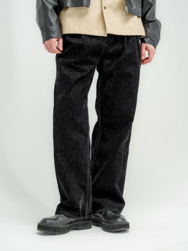 Широкие черные джинсы Laine с защипами