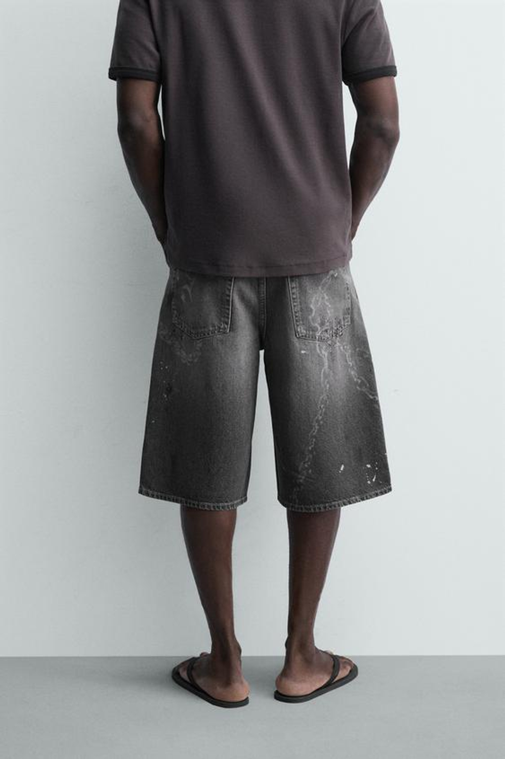ZARA ДЖИНСОВЫЕ ШОРТЫ BAGGY С ЦЕПЯМИ, СЕРЫЙ
