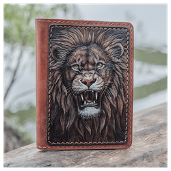 Кожаная обложка на паспорт «Лев»