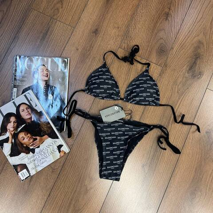 Купальник Balenciaga