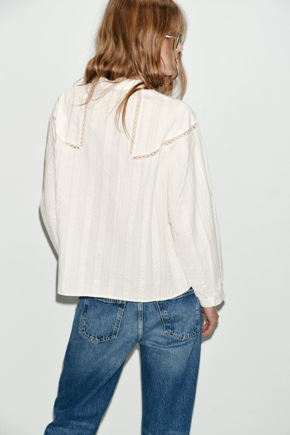 ZARA БЛУЗА В РОМАНТИЧЕСКОМ СТИЛЕ С ДЛИННЫМИ РУКАВАМИ, ЖЕЛТОВАТО-БЕЛЫЙ