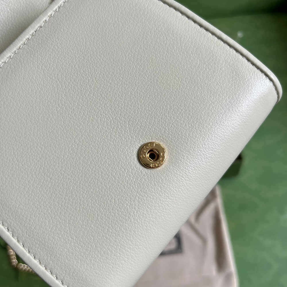 Gucci Blondie Medium Chain Wallet