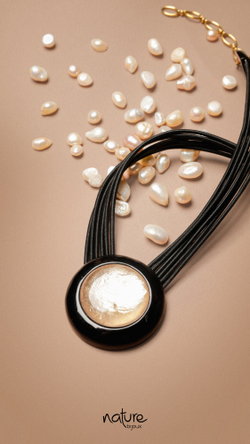 Колье Nature Bijoux, Saint Honore, с рогом и ракушкой Capiz в смоле, NB26.1-15-43710 (черный)