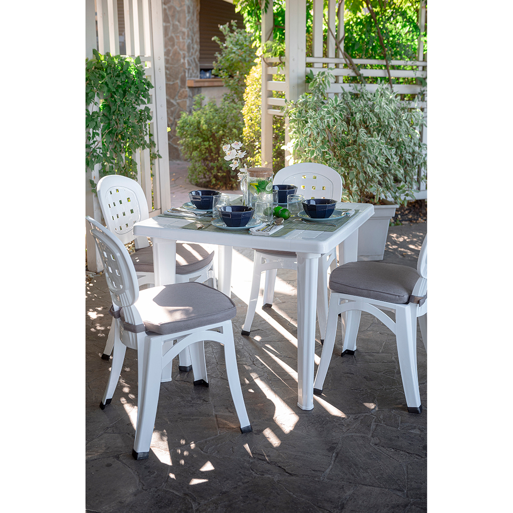 Стол пластиковый  арт.СП-МТ001 квадратный (белый)