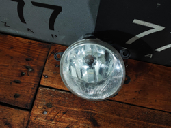 ПТФ передняя правая Toyota Land Cruiser Prado 150 09-17 Б/У Оригинал 8121112230